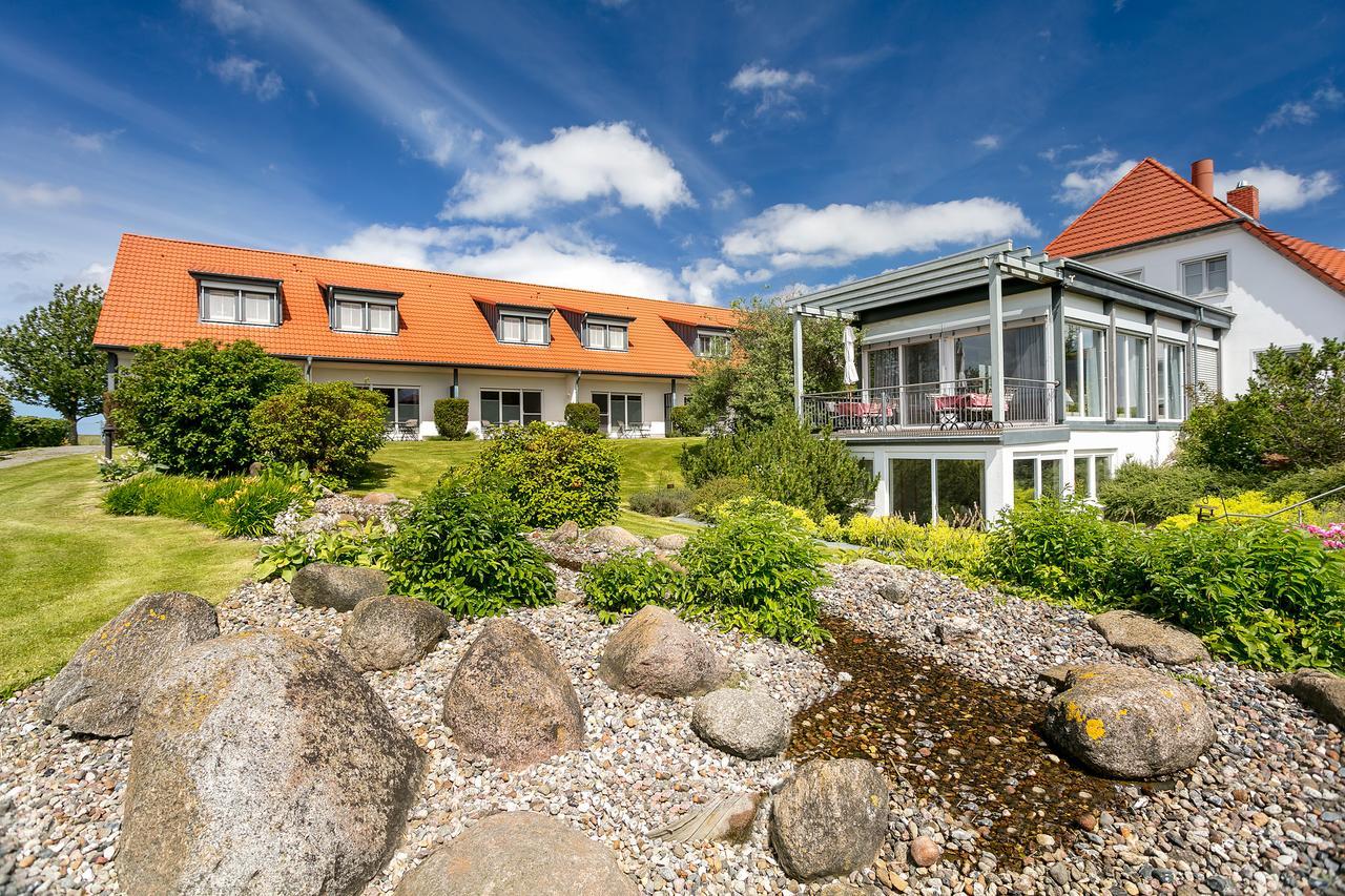 H.W.S. Hotel Der Wilde Schwan Sagard Exterior foto
